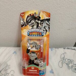 "Skylander Giants", Terrafin, Collectible Toy, Series 2, With Collectible Card